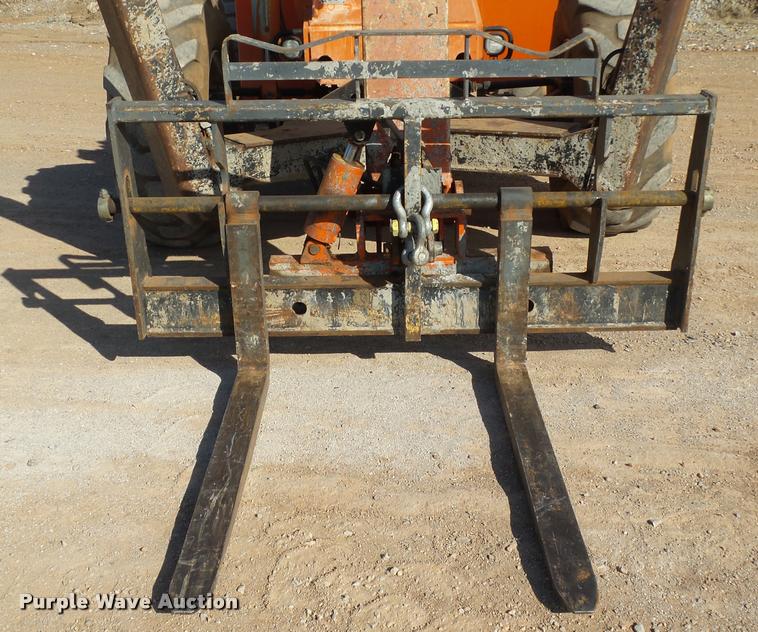 image for item DB0129 2002 SkyTrak 10054 telehandler