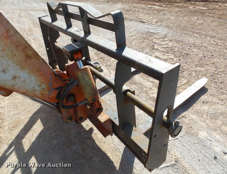 image for item DB0129 2002 SkyTrak 10054 telehandler