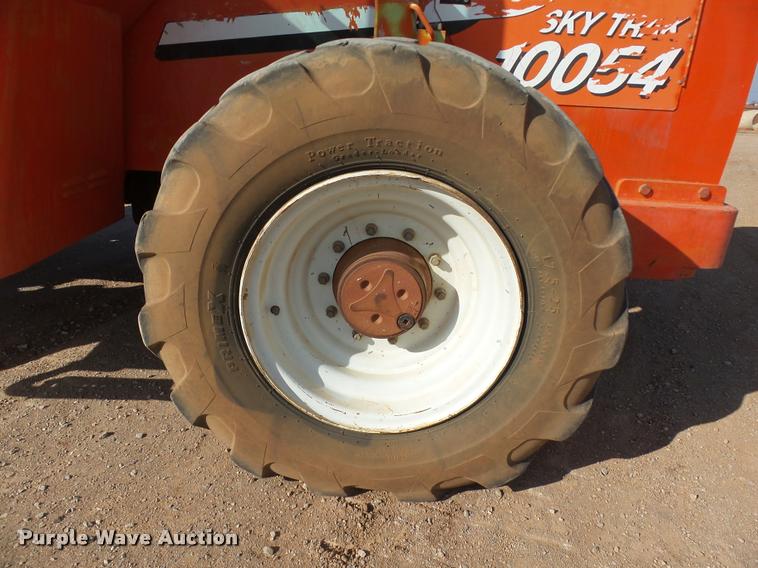 image for item DB0129 2002 SkyTrak 10054 telehandler