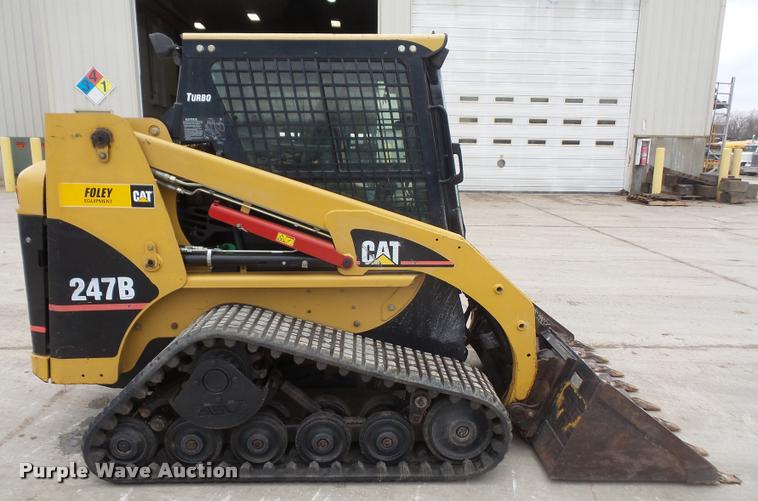 image for item DB0515 2006 Caterpillar 247B skid steer