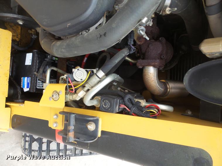 image for item DB0515 2006 Caterpillar 247B skid steer