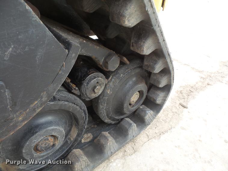 image for item DB0515 2006 Caterpillar 247B skid steer