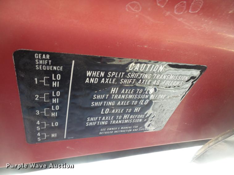 image for item DB0647 1986 GMC TopKick 7000 dump truck