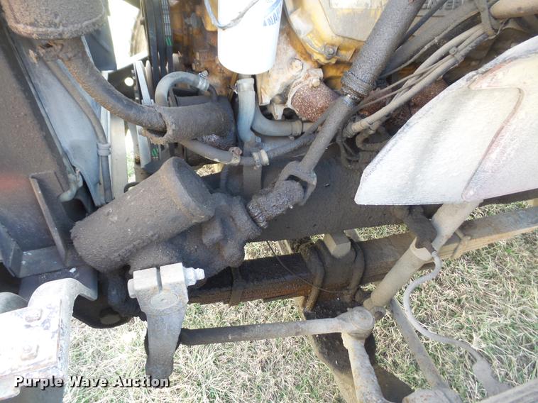 image for item DB0647 1986 GMC TopKick 7000 dump truck