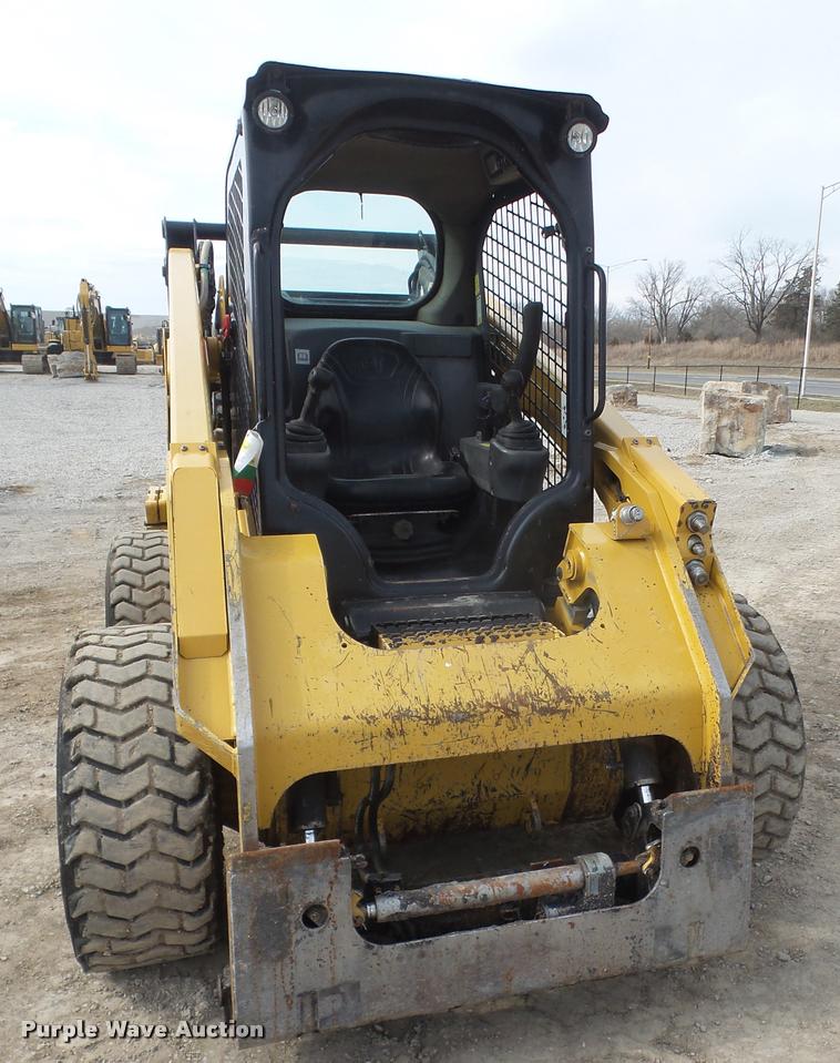 image for item DB0654 2014 Caterpillar 272D skid steer