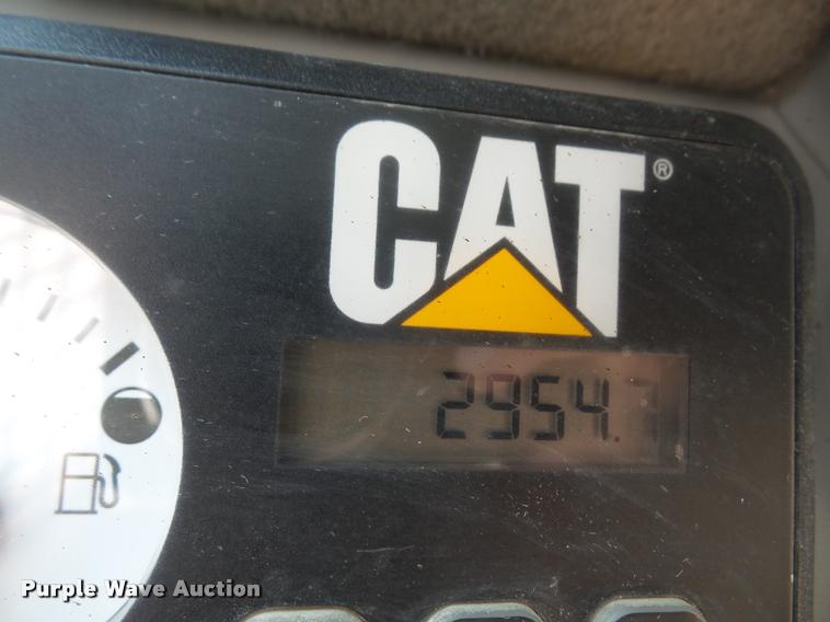 image for item DB0654 2014 Caterpillar 272D skid steer
