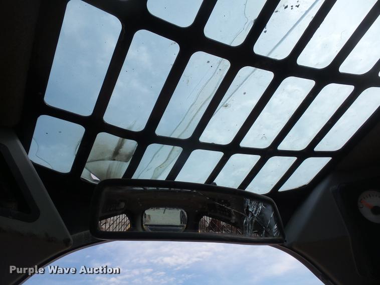 image for item DB0654 2014 Caterpillar 272D skid steer