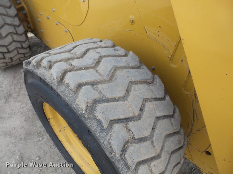 image for item DB0654 2014 Caterpillar 272D skid steer