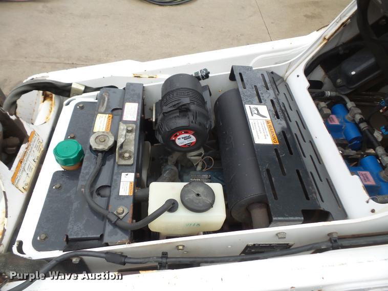 image for item DB0656 2008 Bobcat MT55 compact utility loader