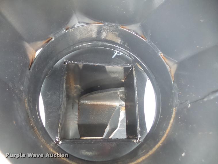 image for item DB0657 2011 Bobcat SB150 snow blower