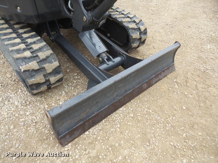 image for item DB0659 2013 Bobcat E26 compact excavator