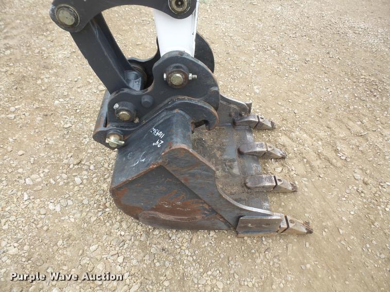 image for item DB0659 2013 Bobcat E26 compact excavator