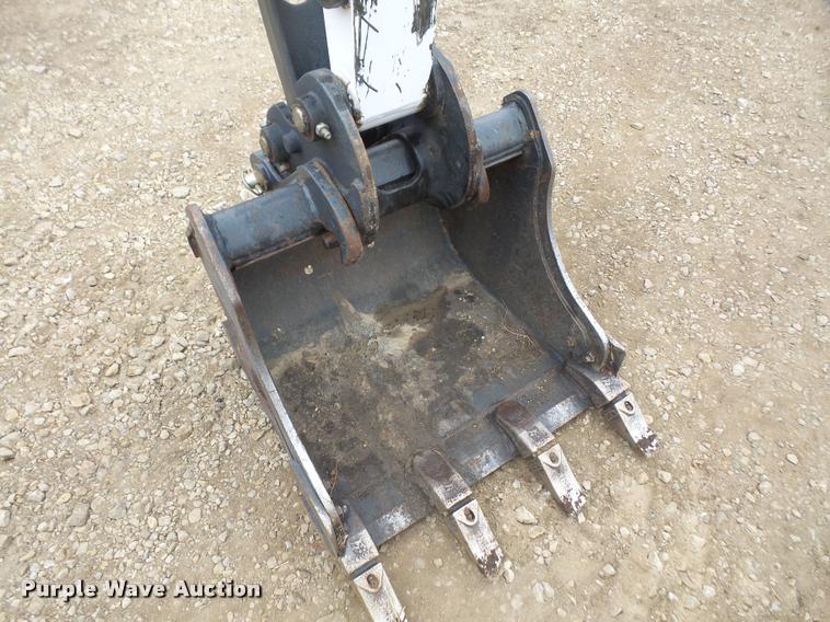 image for item DB0659 2013 Bobcat E26 compact excavator