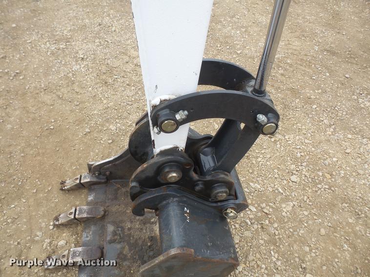 image for item DB0659 2013 Bobcat E26 compact excavator