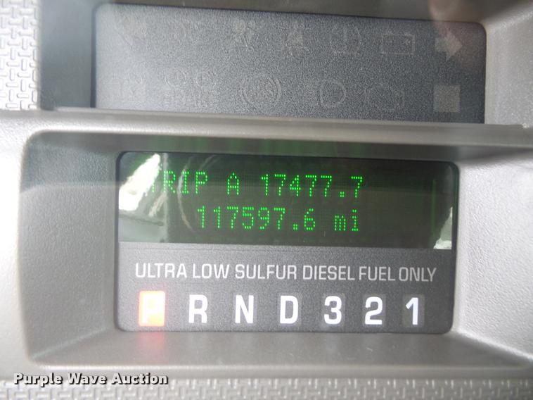 image for item DB0664 2008 Ford F550 Super Duty service truck with crane