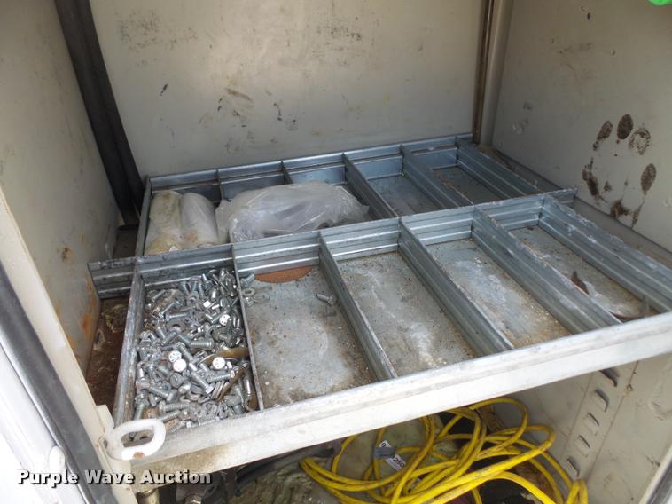 image for item DB0664 2008 Ford F550 Super Duty service truck with crane