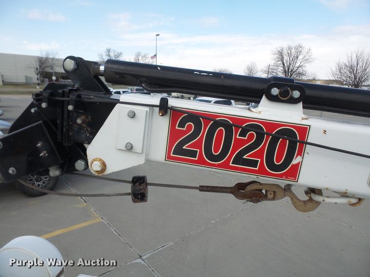 image for item DB0666 2008 Ford F550 Super Duty service truck with crane