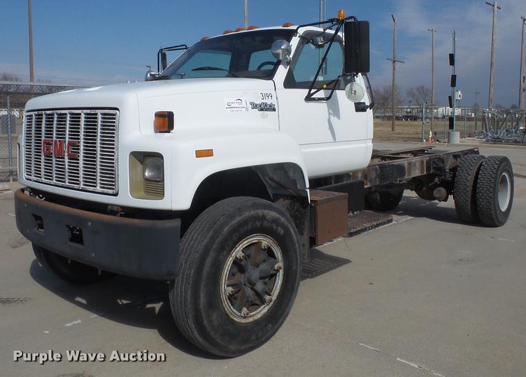 image for item DB0672 1991 GMC TopKick truck chassis