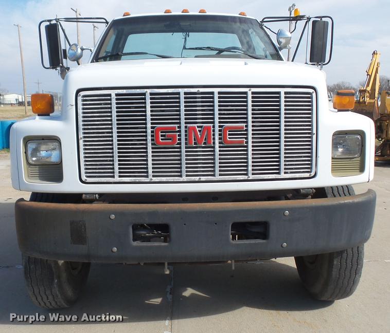 image for item DB0672 1991 GMC TopKick truck chassis