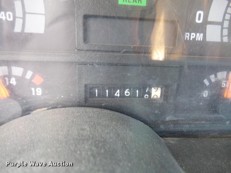 image for item DB0672 1991 GMC TopKick truck chassis