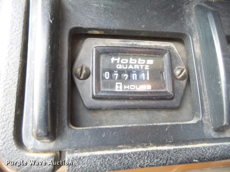 image for item DB0672 1991 GMC TopKick truck chassis