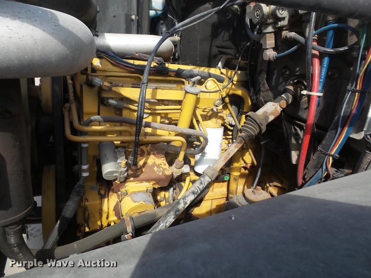 image for item DB0672 1991 GMC TopKick truck chassis