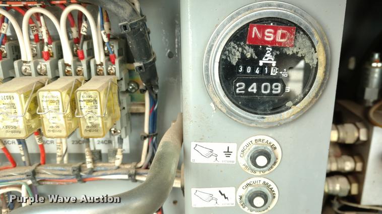 image for item DB0859 2005 Sky Jack SJ7127 scissor lift