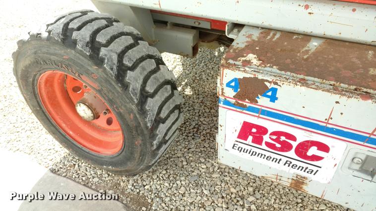 image for item DB0859 2005 Sky Jack SJ7127 scissor lift
