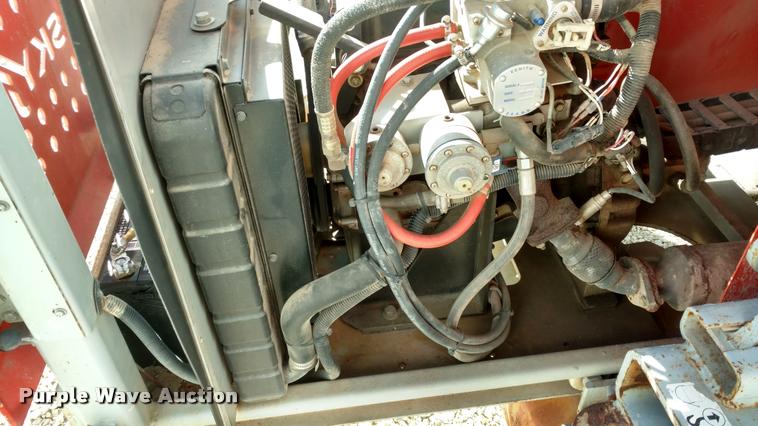 image for item DB0859 2005 Sky Jack SJ7127 scissor lift