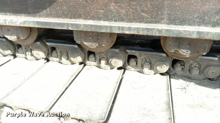 image for item DB0862 1999 John Deere 230LC excavator