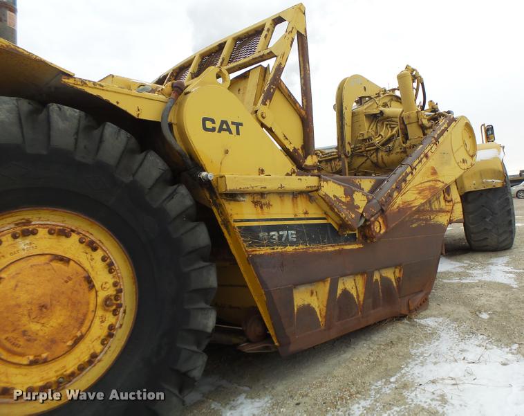 image for item DB1267 1989 Caterpillar 637E scraper