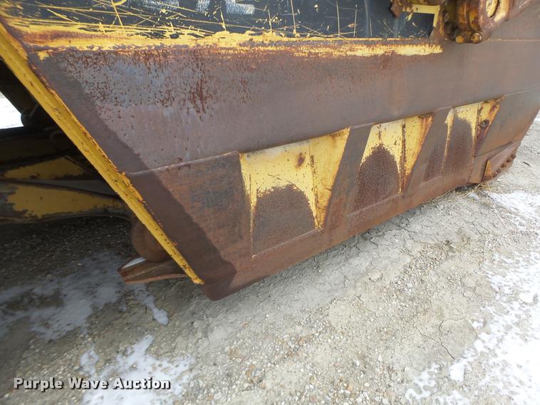 image for item DB1267 1989 Caterpillar 637E scraper