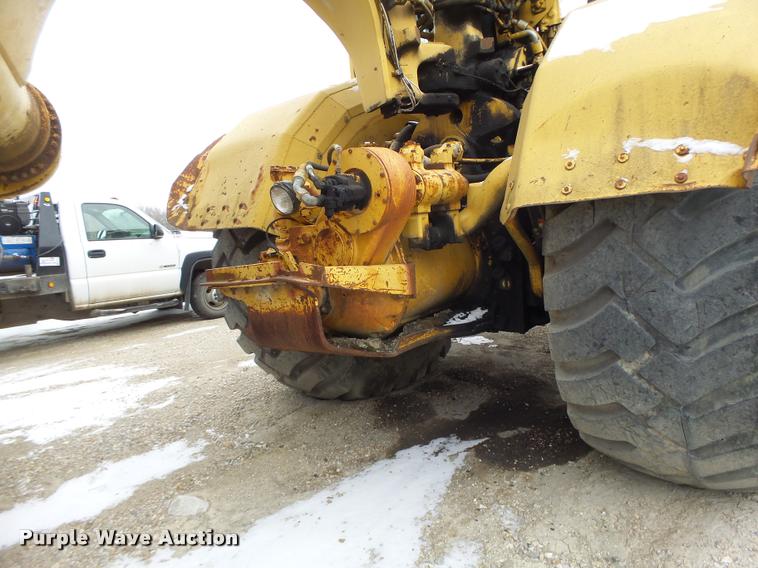 image for item DB1267 1989 Caterpillar 637E scraper