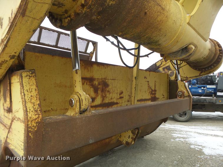image for item DB1267 1989 Caterpillar 637E scraper