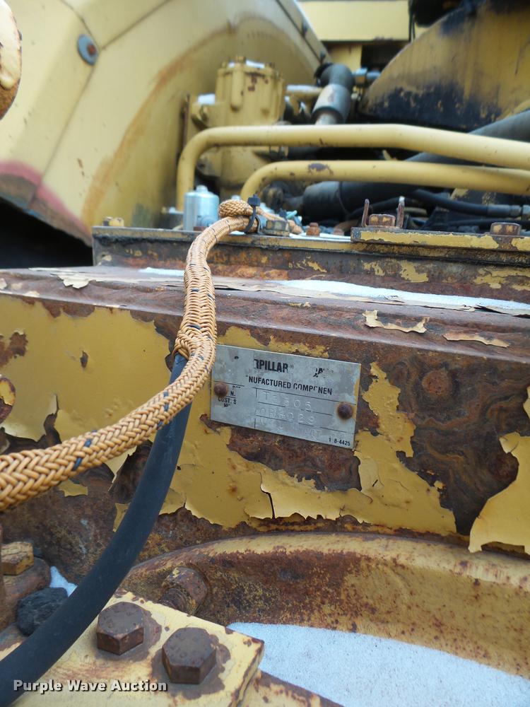 image for item DB1267 1989 Caterpillar 637E scraper