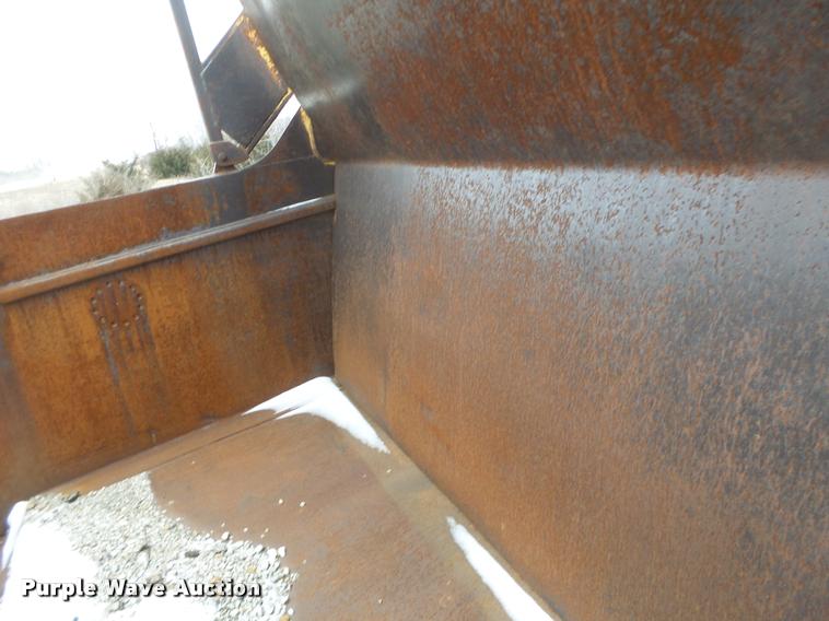 image for item DB1267 1989 Caterpillar 637E scraper