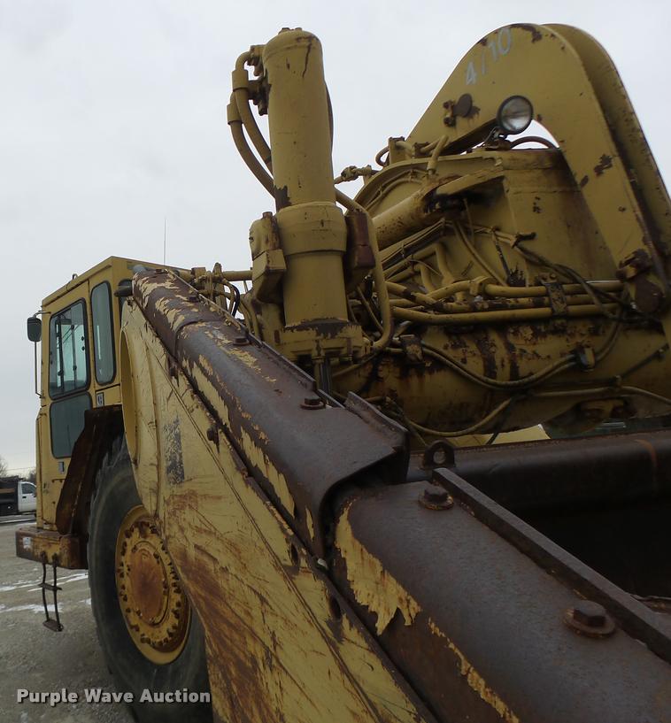 image for item DB1267 1989 Caterpillar 637E scraper