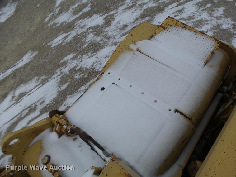 image for item DB1267 1989 Caterpillar 637E scraper