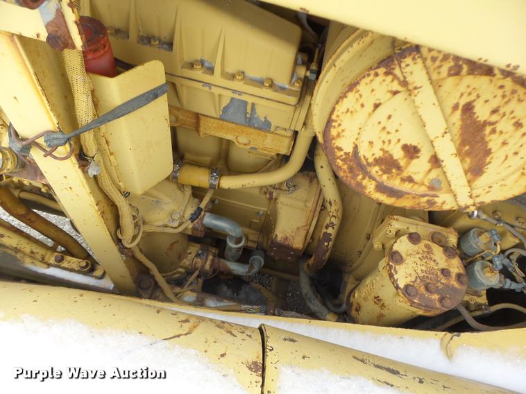 image for item DB1267 1989 Caterpillar 637E scraper