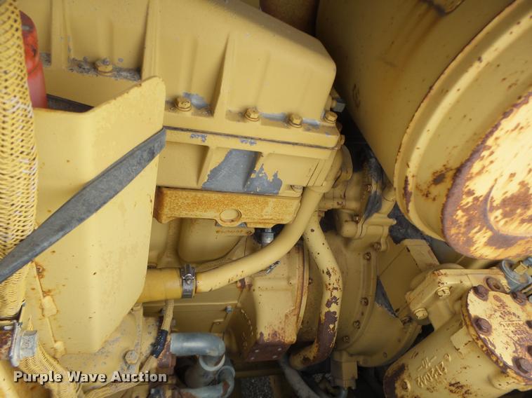image for item DB1267 1989 Caterpillar 637E scraper