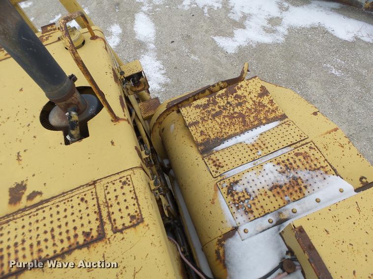 image for item DB1267 1989 Caterpillar 637E scraper