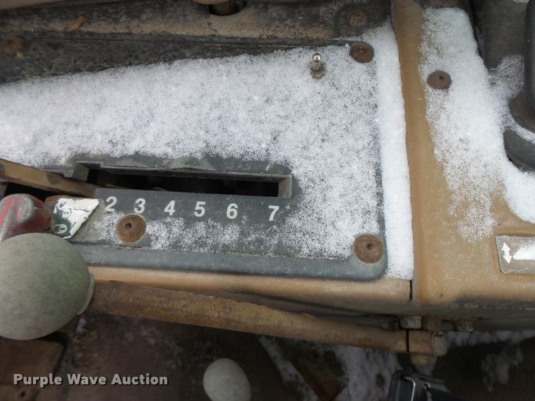 image for item DB1267 1989 Caterpillar 637E scraper