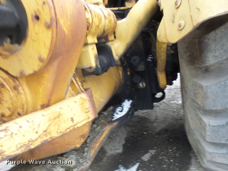 image for item DB1267 1989 Caterpillar 637E scraper