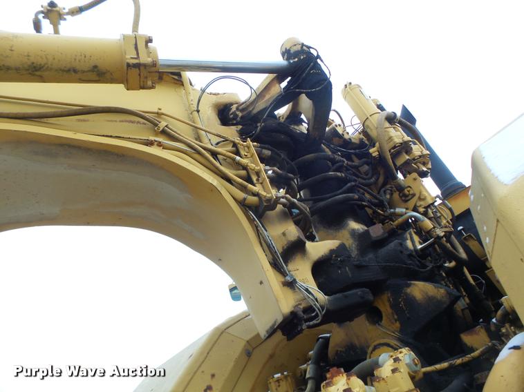 image for item DB1267 1989 Caterpillar 637E scraper