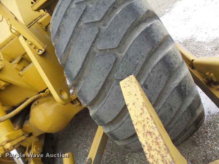 image for item DB1269 1980 Caterpillar 824C wheel dozer