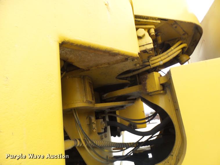 image for item DB1269 1980 Caterpillar 824C wheel dozer