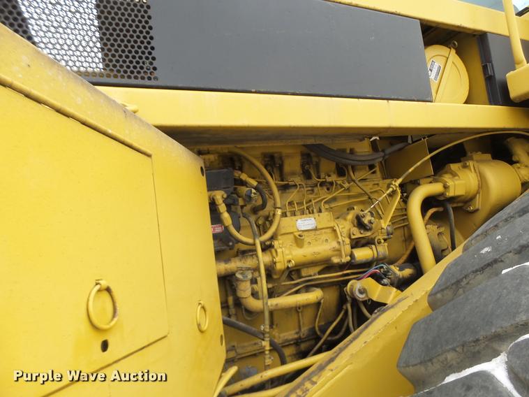 image for item DB1269 1980 Caterpillar 824C wheel dozer