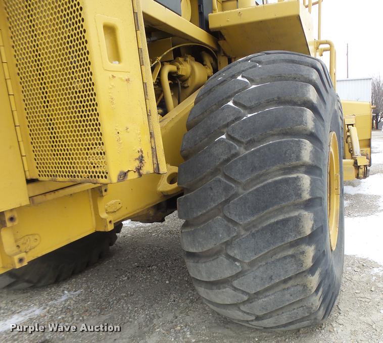 image for item DB1269 1980 Caterpillar 824C wheel dozer