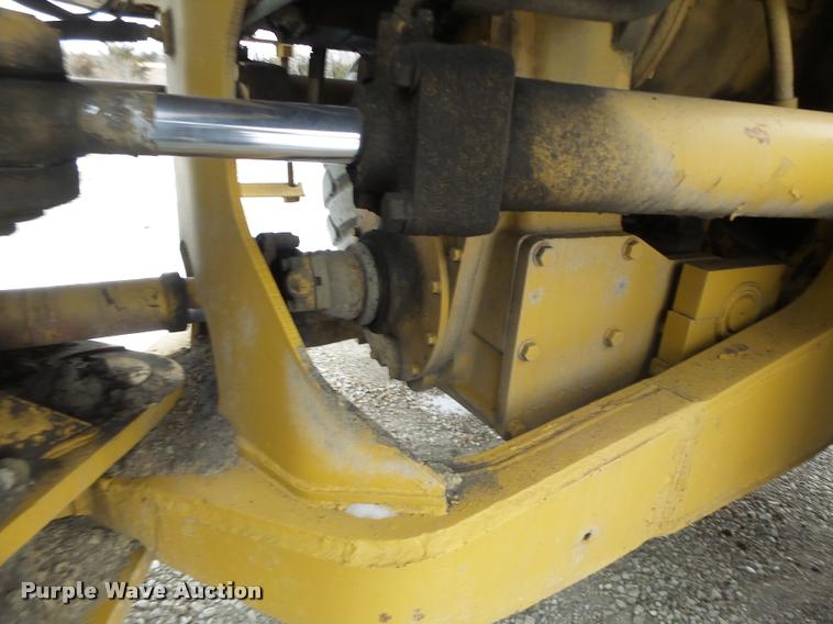 image for item DB1269 1980 Caterpillar 824C wheel dozer