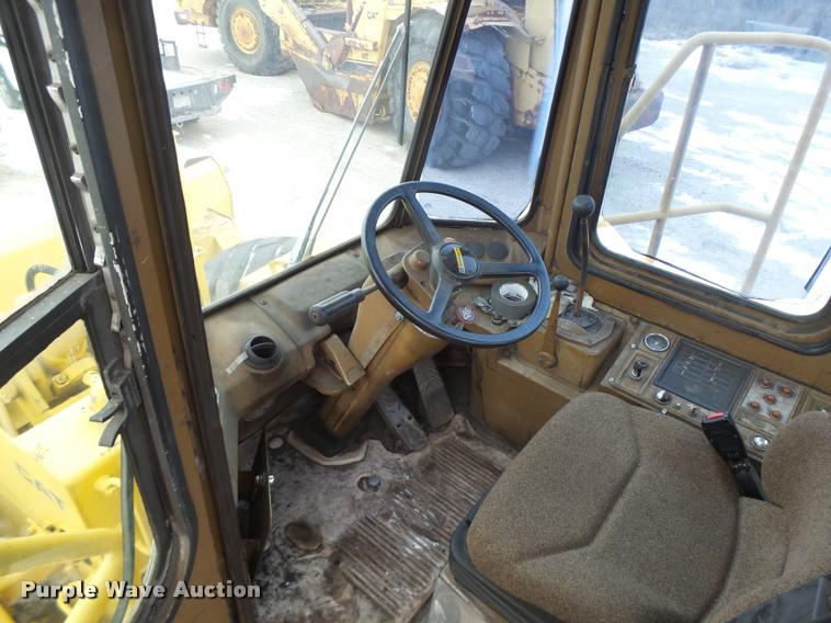 image for item DB1269 1980 Caterpillar 824C wheel dozer